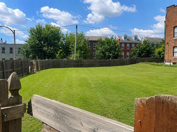 2211 Shenandoah Ave, Saint Louis, MO 63104