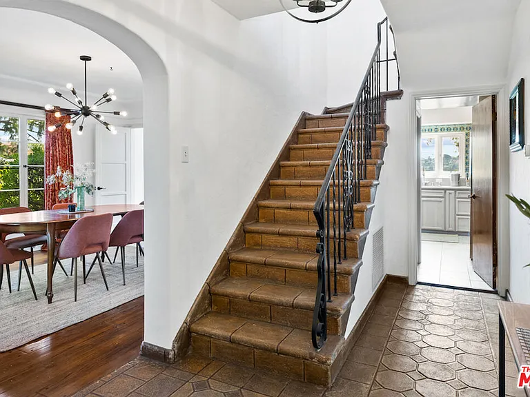 3365 Ley Dr — Photo 24