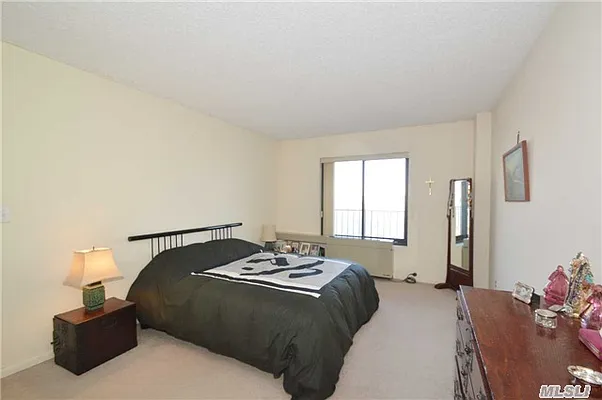 Sold by Laffey Real Estate | media 34