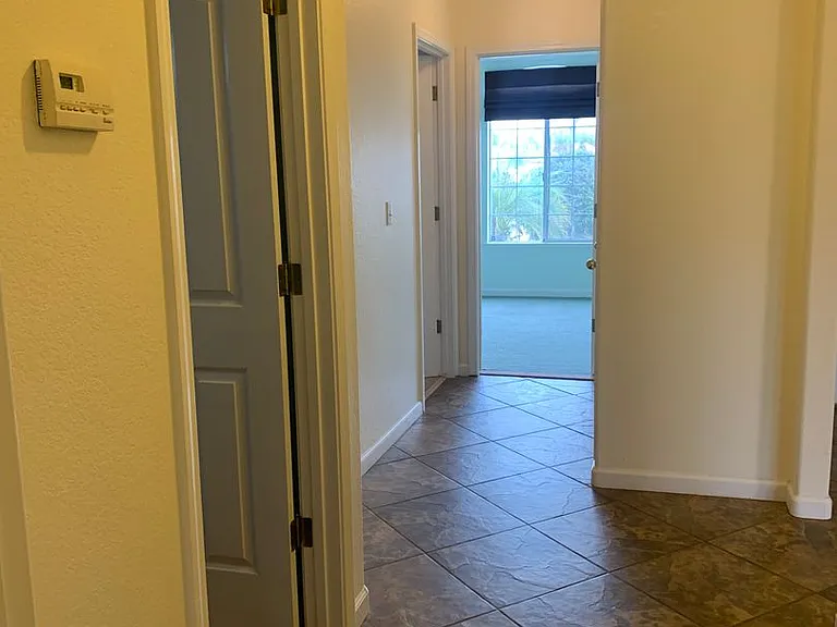 2430 Zion Way — Photo 10
