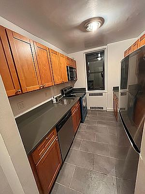 1st image of 3715 Kings Hwy