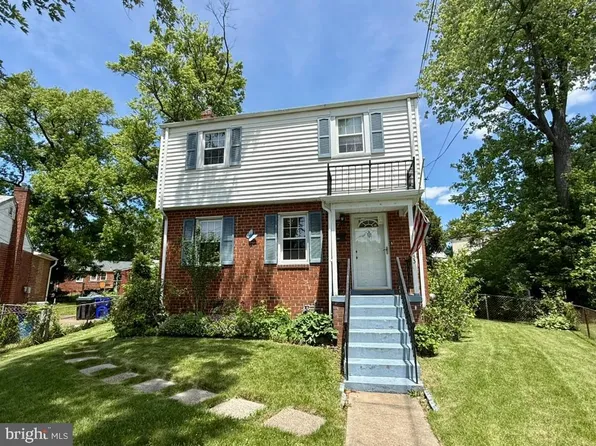 9733 Narragansett Pkwy, College Park, MD 20740