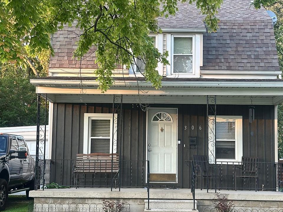 2nd image of 306 Walnut St
