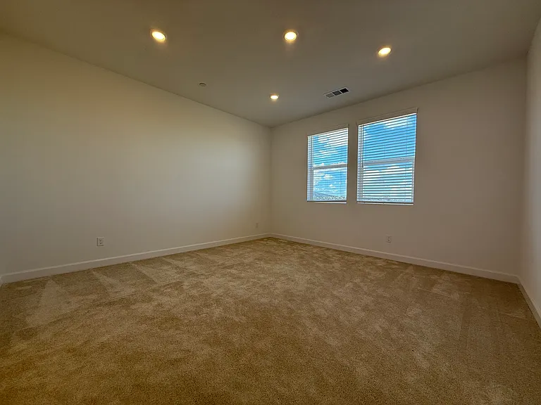 424 Bunsen St — Photo 15