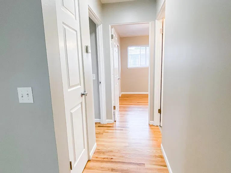 2414 Cypress Way #C — Photo 7