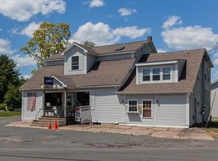 72 School St, Hatfield, MA 01038