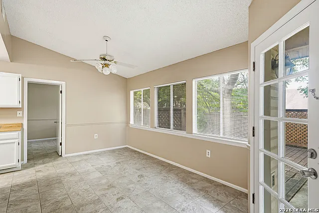 16330 Elk Holw — Photo 9