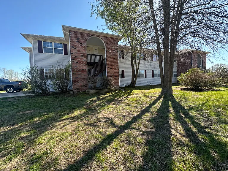 2893 Crystal Lake Dr #6 — Photo 1