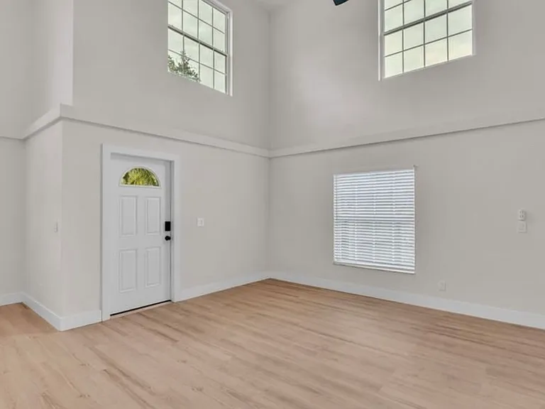 6246 Arthur Ave — Photo 16