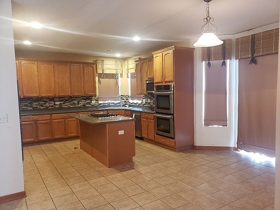 5th image of 26625 Silver Leaf Dr