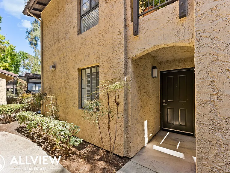 25531 Indian Hill Ln #E — Photo 19