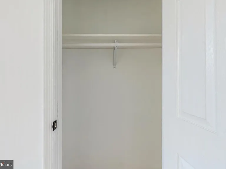 703 N 43rd St #2 — Photo 45