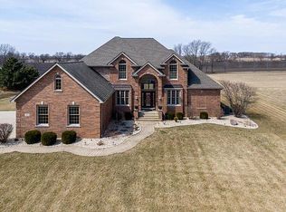 2955 E 1479th Rd, Ottawa, IL 61350