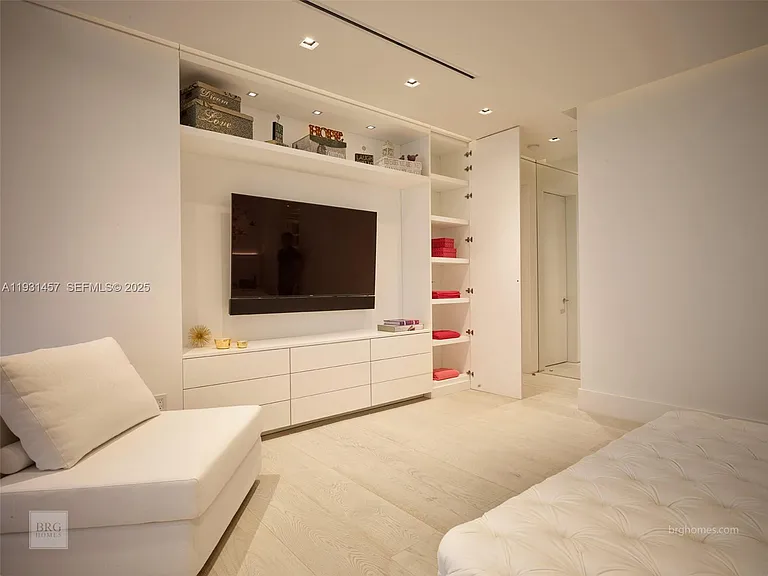 9701 Collins Ave #2704S — Photo 15