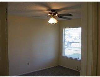 5th image of 2840 Mansfield Ave