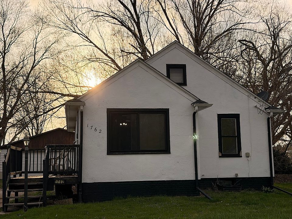 1st image of 1762 S Oak Ave