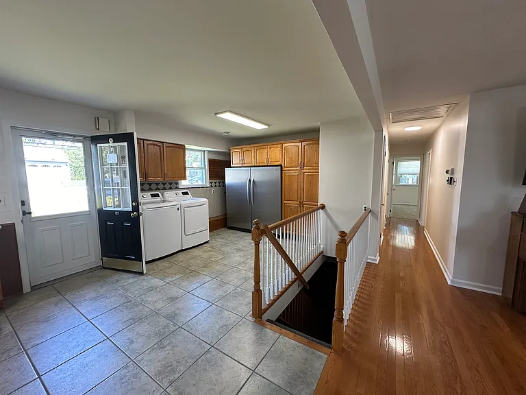 1810 Hallowell Rd — Photo 3