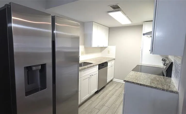 147 Northdale Pl — Photo 7