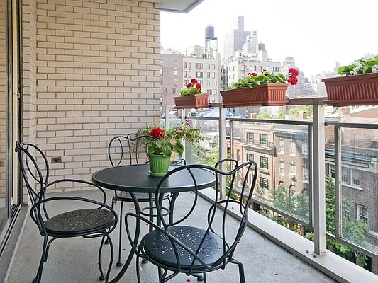 Sold by Sotheby's International Realty | media 24