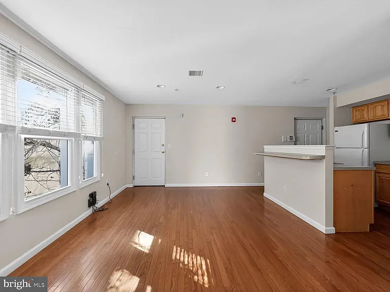 1521 N 15th St #2 — Photo 2