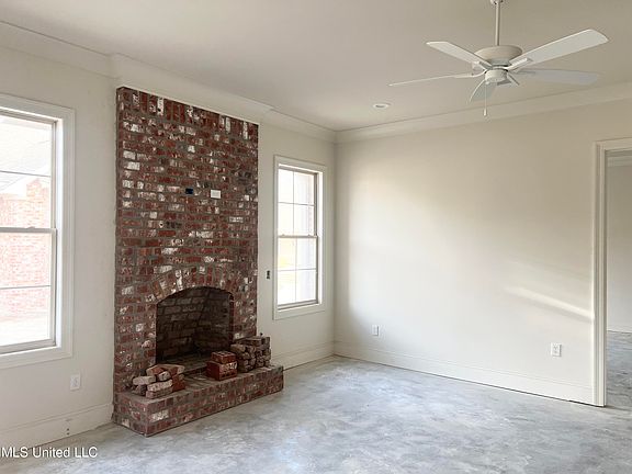 2nd image of 330 Freedom Ring Dr