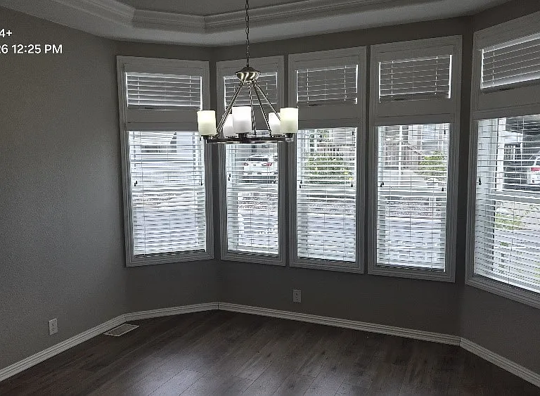 1361 Shadowglen Way — Photo 4