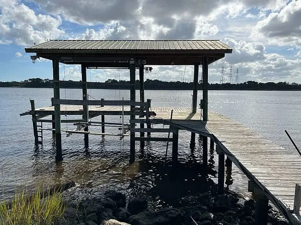 5134 Heckscher Dr, Jacksonville, FL 32226