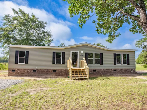 2839 Best Rd, Bethune, SC 29009