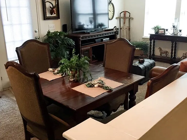 Residences of Solms Village — Photo 7