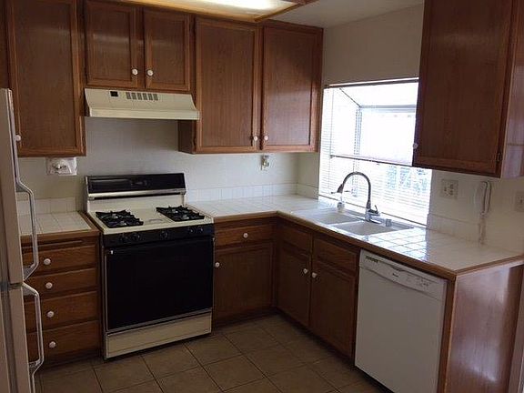 2nd image of 12410 Highgate Ave