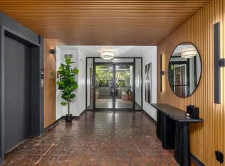 412 N Oakhurst Dr #303, Beverly Hills, CA 90210