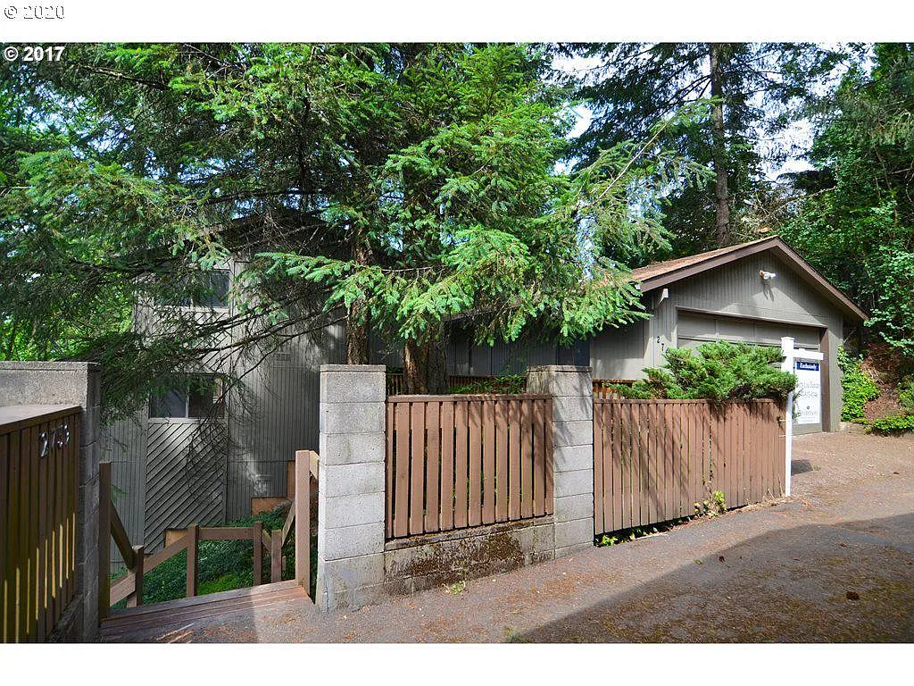 2761 Kismet Way photo 1