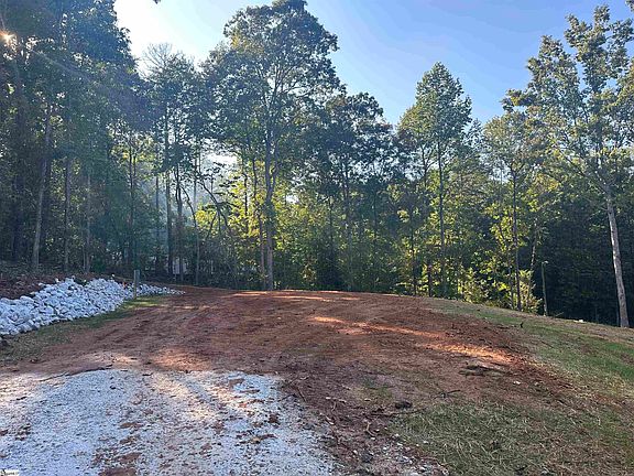 4th image of 302 Brandywine Dr Lot 82