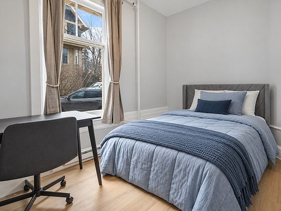 5th image of 210 Delaware Ave #218-4