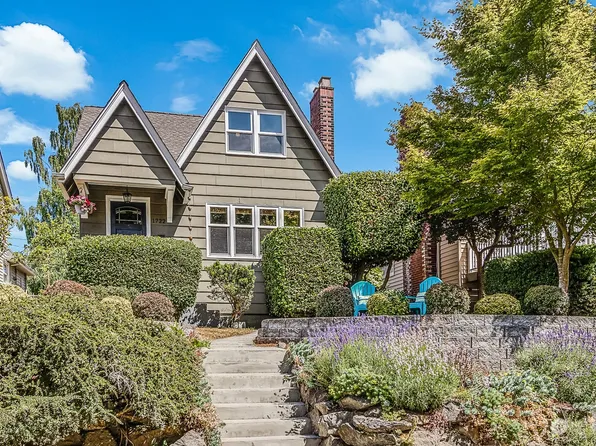 1722 46th Avenue SW, Seattle, WA 98116