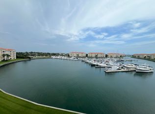 13 Harbour Isles Dr W #PENTHOUSE 02, Fort Pierce, FL 34949