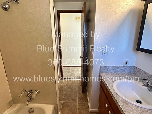 4th image of 4814 23rd Ave SE