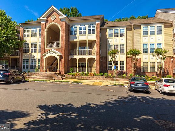 2nd image of 7708 Haynes Point Way Unit D