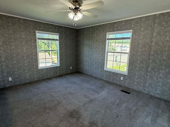 4th image of 1301 Devils Glen Rd Trailer 24