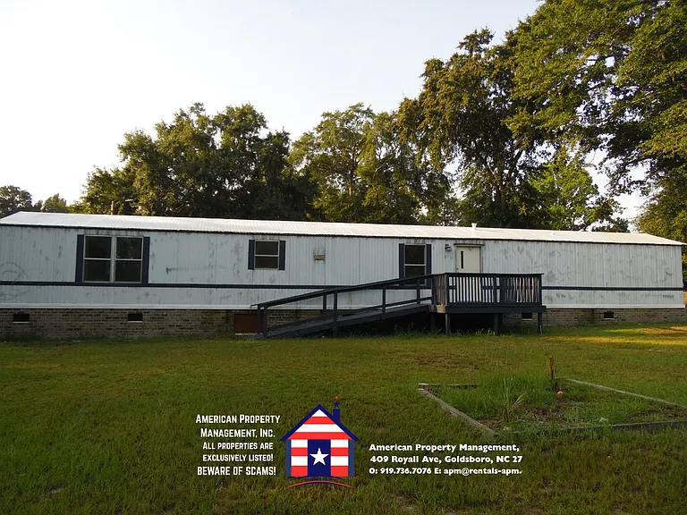 683 Pecan Rd — Photo 1