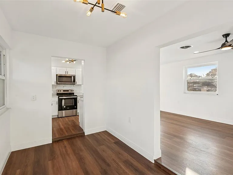 410 Virginia Ave — Photo 13