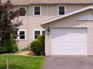 28 Ivy Ln, Danville, PA 17821