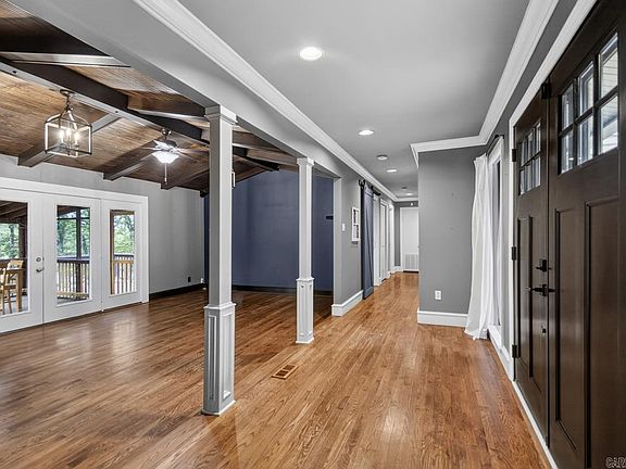 3rd image of 6608 Curry Ct