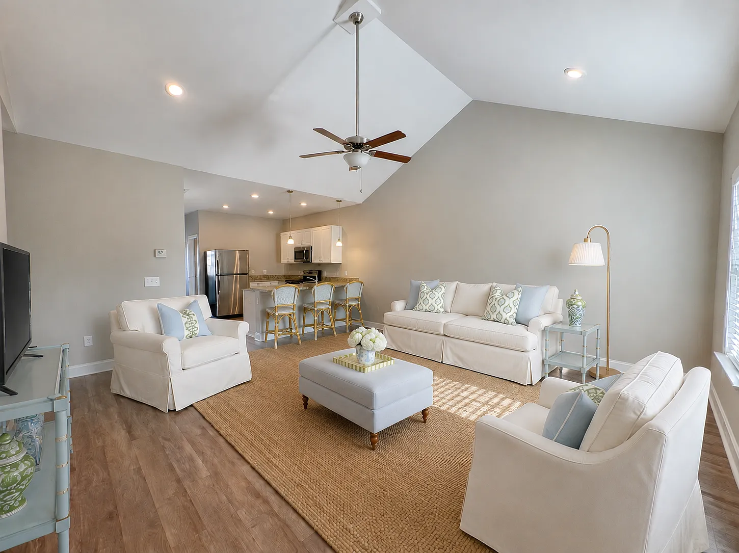 216 Waybill Circle - 1 — Photo 2