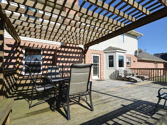 4th image of 4893 Cedar Brook Ct