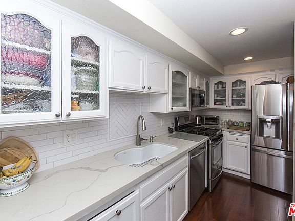 2nd image of 13030 Valleyheart Dr APT 111