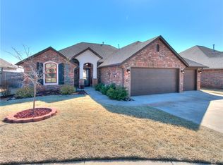 3012 Brookstone Lakes Dr Yukon OK 73099 Zillow