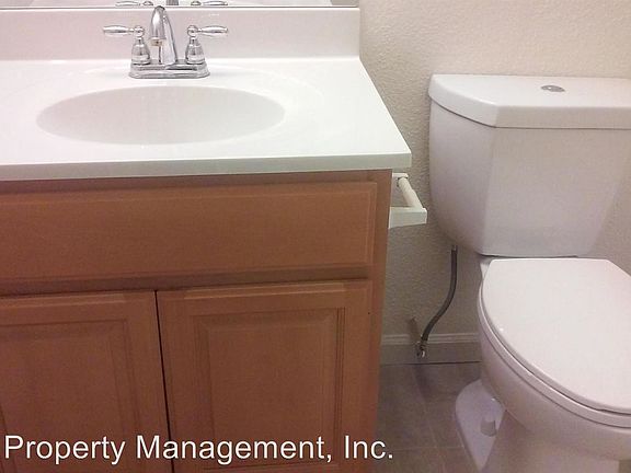 5th image of 746 Illinois Ave APT 2