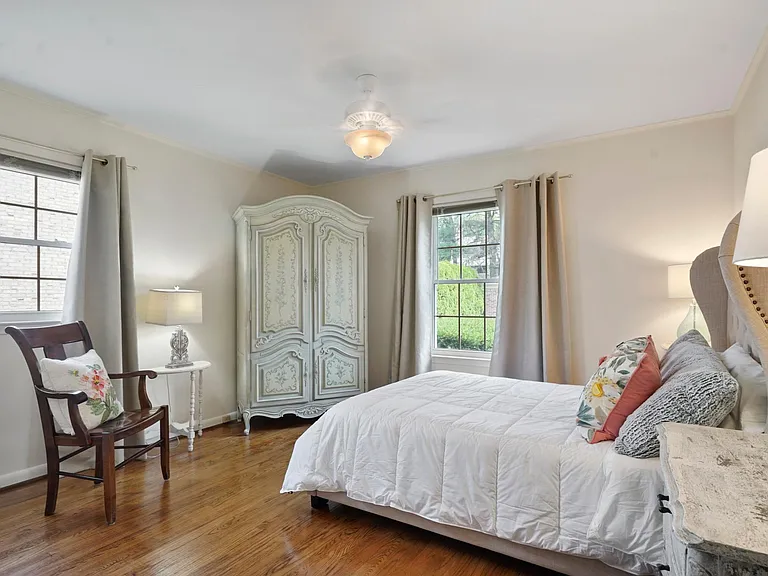 360 Neff Rd — Photo 15