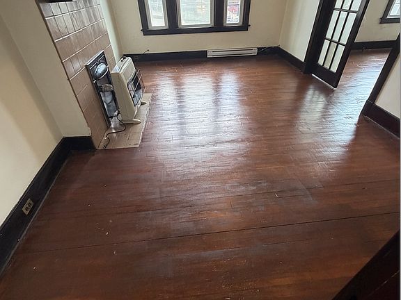 4th image of 6 S Fremont Ave APT 6